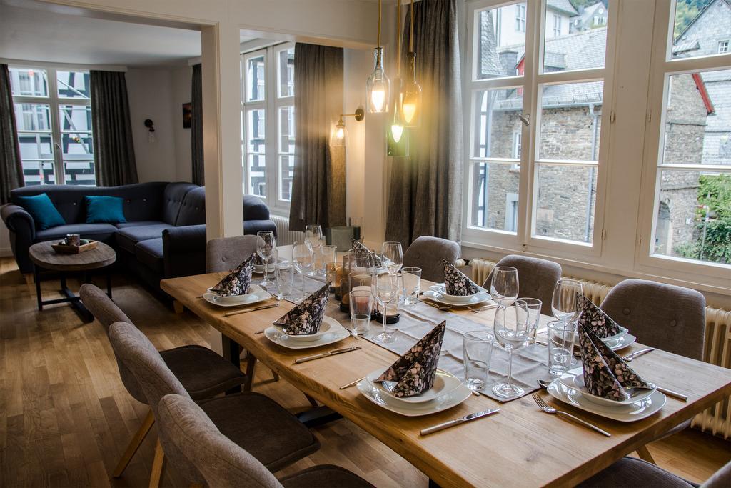 Haus Wunschlos Kirchstrasse Monschau Luaran gambar